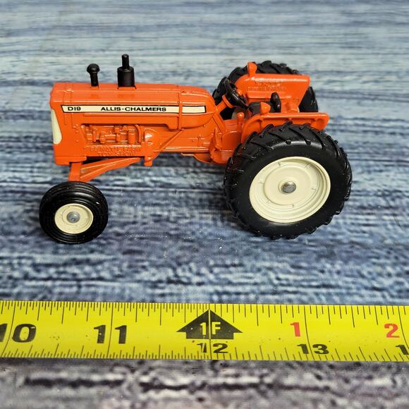 Vintage 1989 Ertl 1/43 scale Allis-Chalmers D-19 w/frontend tractor orange/white - Picture 6 of 10